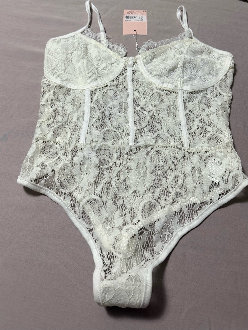 Missguided lace strappy body suit, white. New with tags. US 10